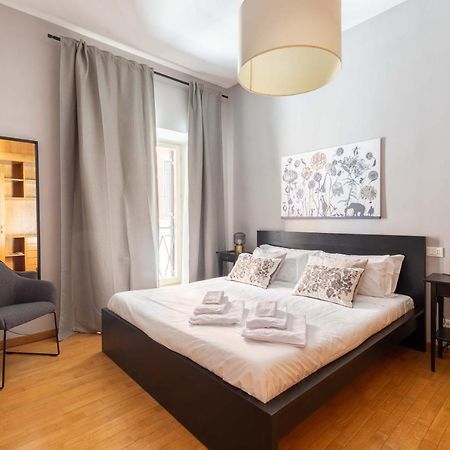 Luxury Apartment'S Center Rome Bagian luar foto